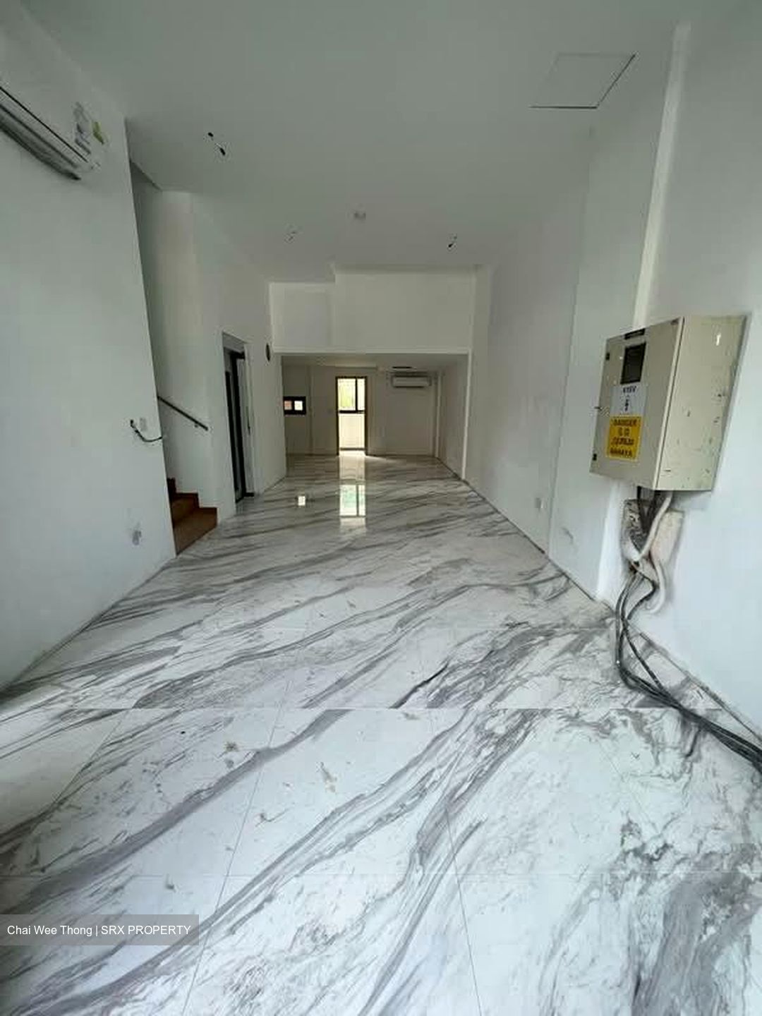 Cambridge Road (D8), Terrace #556514811